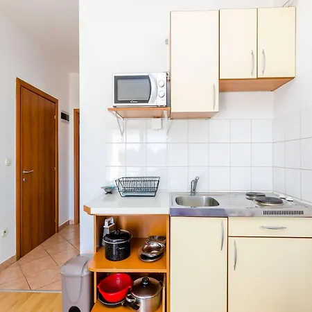 Appartement Princ Hrvoje- With Balcony *