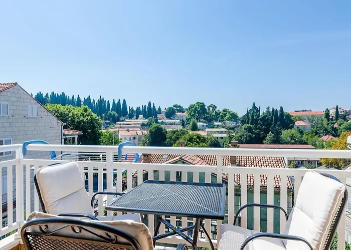 Apartmán Princ Hrvoje- With Balcony